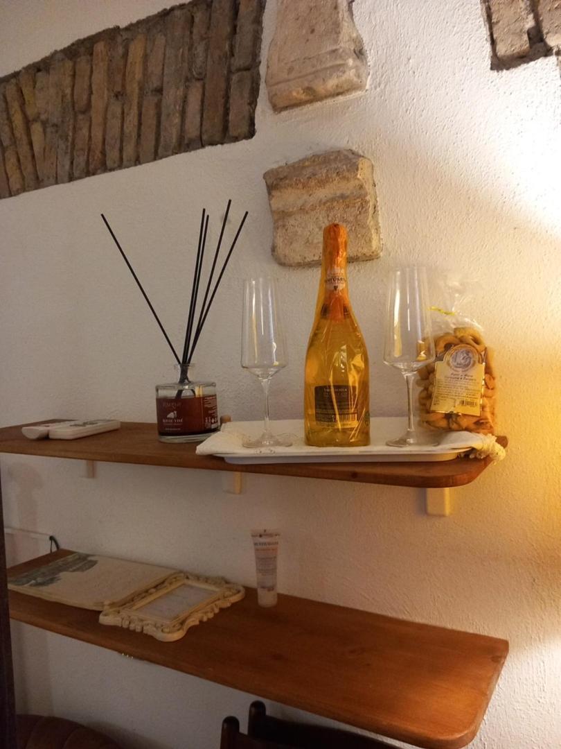 Domus Next Campo De'Fiori With Thermal Shower Rome Room photo